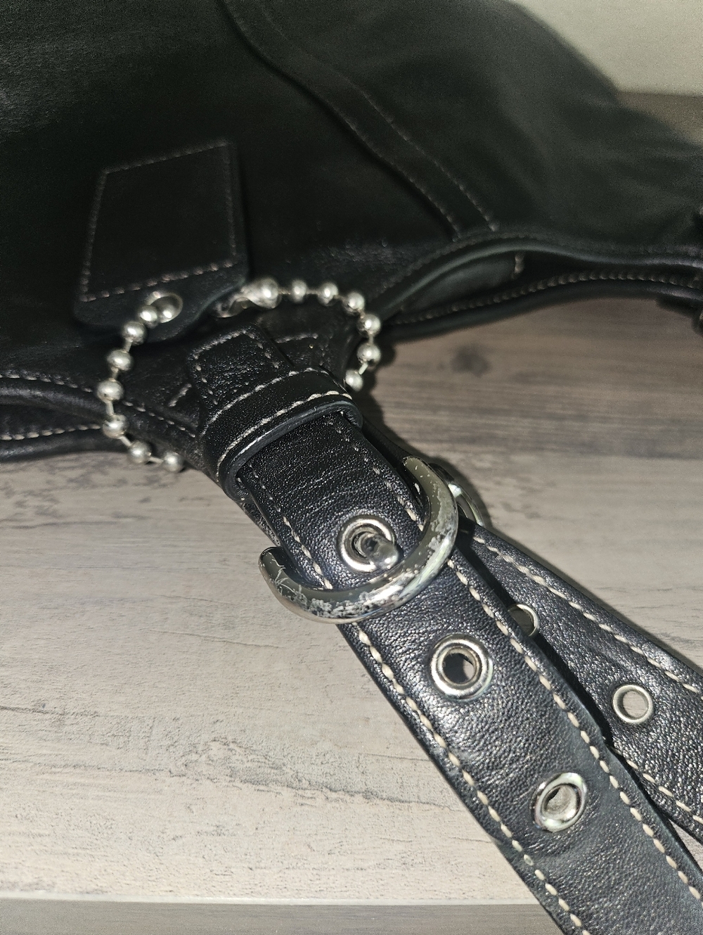 Coach Handbag - Picture 4 of 8